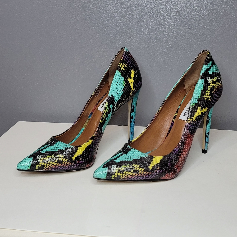 Snakeskin MultiColor Steve Madden Heels